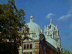 Victoria & Albert Museum / Natural History Museum